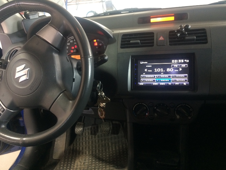 SEAT montáž 2DIN autorádia